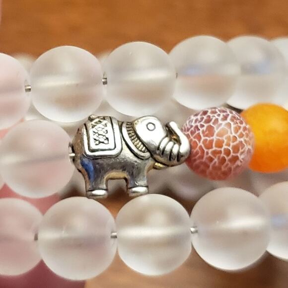 Bohemian beaded stretch bracelet assorted stones elephant charm - Picture 7 of 7
